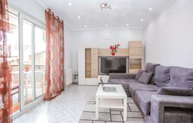 31 odalılar satılık kiralanabilir daire 87 m² Lloret de Mar'da, İspanya. 185,000 €