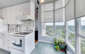 2 odalılar daire North York'da, Kanada. C$763,000