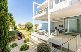 9 odalılar villa 457 m² Marbella'da, İspanya. 1,950,000 €