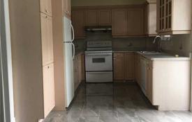 11 odalılar şehir içinde müstakil ev North York'da, Kanada. C$1,973,000