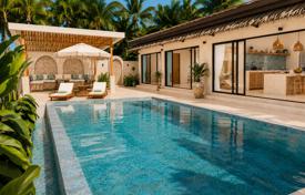 4 odalılar villa 330 m² Thong Krut Beach'da, Tayland. $266,000