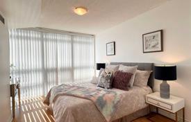 5 odalılar daire Scarborough'da, Kanada. C$674,000