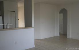 3 odalılar kondominyumda daireler 99 m² Homestead'da, Amerika Birleşik Devletleri. $290,000