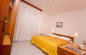 29 odalılar villa 1600 m² Pula'da, Hırvatistan. Price on request
