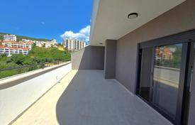 2 odalılar daire 67 m² Bečići'de, Karadağ. 380,000 €