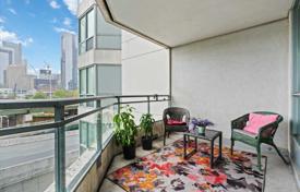 1 odalılar daire Queens Quay West'da, Kanada. C$701,000