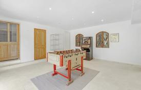 10 odalılar villa Bormes-les-Mimosas'da, Fransa. 1,650,000 €
