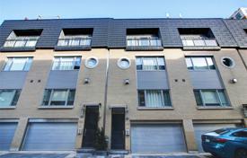 5 odalılar konak Merton Street'da, Kanada. C$2,129,000