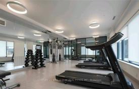 4 odalılar daire North York'da, Kanada. C$805,000