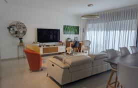 4 odalılar daire 108 m² Tel Aviv'de, İsrail. $1,073,000