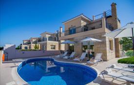 Villa – Poli Crysochous, Baf, Kıbrıs. From 490,000 €