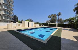 3 odalılar daire 212 m² Mouttagiaka'da, Kıbrıs. 600,000 €