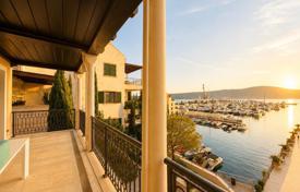 4 odalılar daire 240 m² Tivat city'da, Karadağ. 2,600,000 €