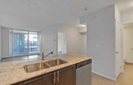 2 odalılar daire North York'da, Kanada. C$697,000