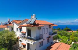 3 odalılar konak 200 m² Mora'da, Yunanistan. 300,000 €